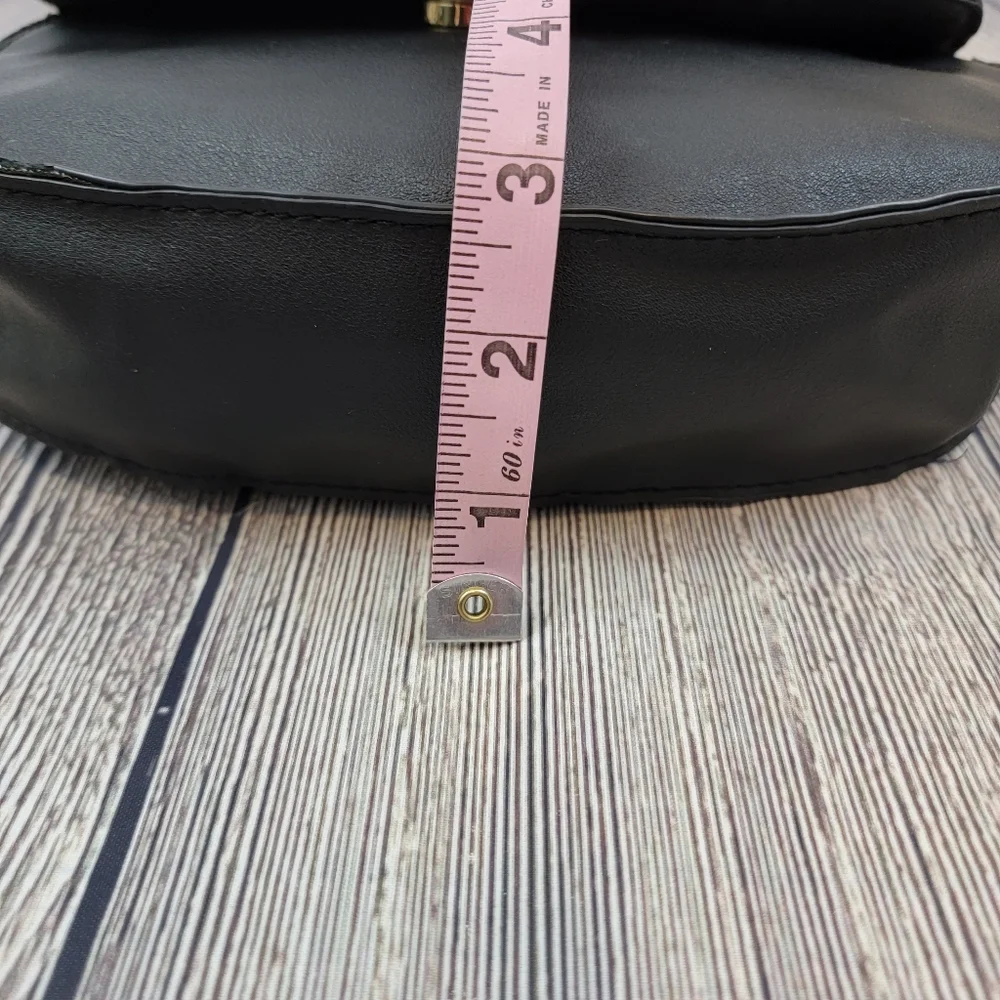 Danielle Nicole Black Crossbody Purse Handbag - Picture 11 of 13